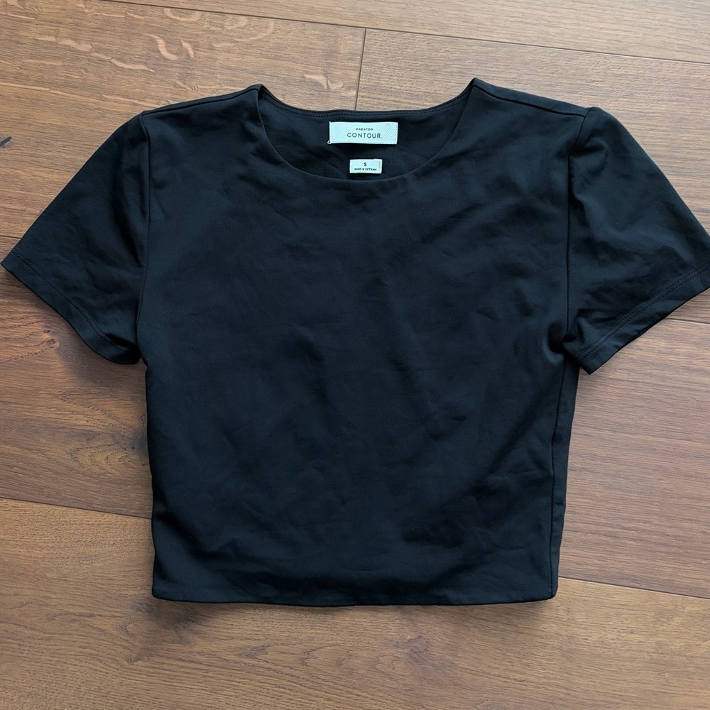 Aritzia Contour Tee